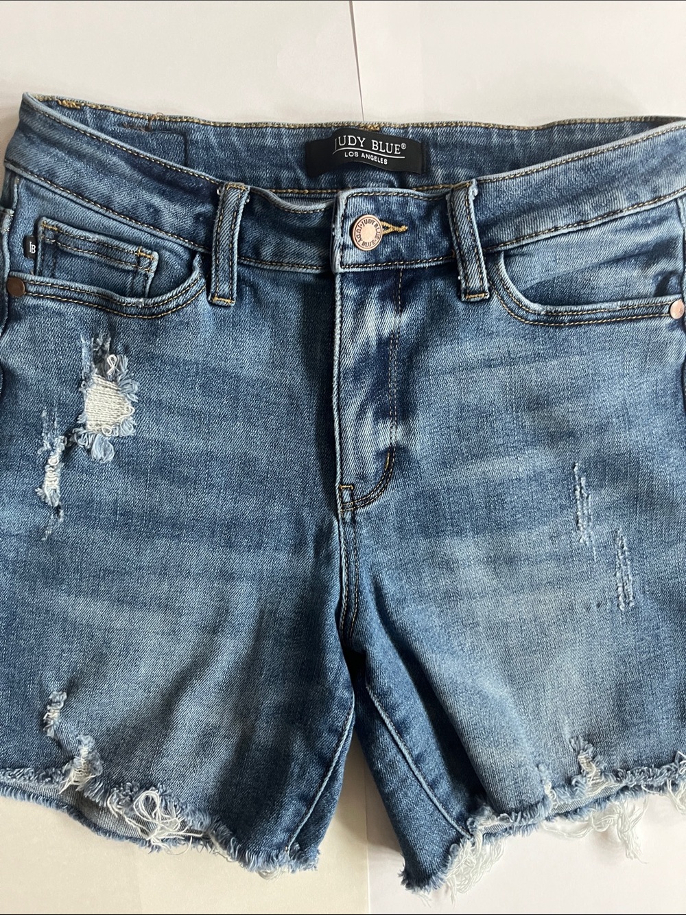 Judy Blue Distressed Denim Shorts woman’s size small stretchy high waisted